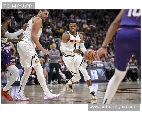 硬解能力强!掘金本场比赛两分球47中29命中率高达61.7% 硬解能力强!掘金本场比赛两分球47中29命中率高达61.7%