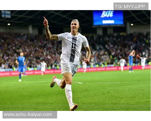 TyC:国米准备5800万欧元报价,力争签下尼科-帕斯 TyC:国米准备5800万欧元报价,力争签下尼科-帕斯