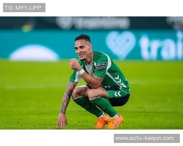 安东尼：这场胜利非常重要，可惜我没能帽子戏法