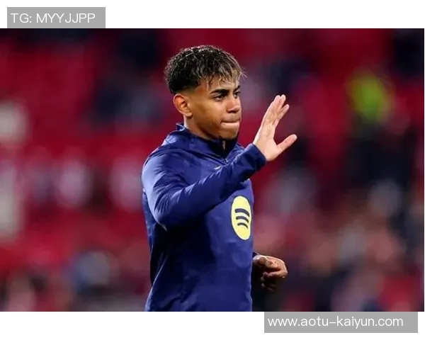 比利亚:亚马尔是一名独一无二的球员,很多年才会出现一个 比利亚:亚马尔是一名独一无二的球员,很多年才会出现一个