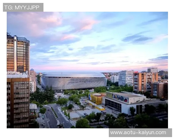 阿斯：皇马在伯纳乌45号门开设美食街区，汇聚超20家美食商户